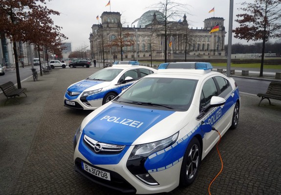 Pictures of Opel Ampera Polizei 2011