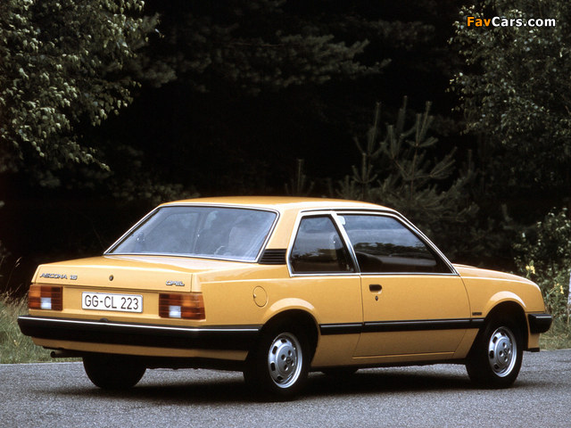 Photos of Opel Ascona 2-door (C1) 1981–84 (640 x 480)