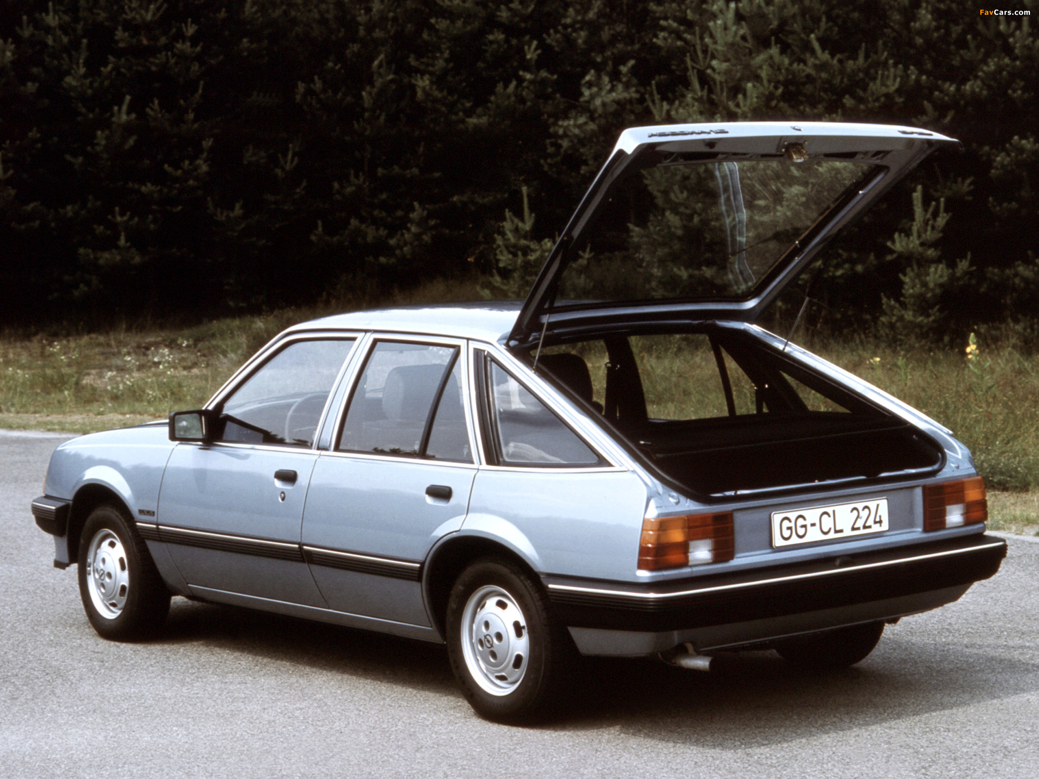 Pictures of Opel Ascona CC (C1) 1981–84 (2048 x 1536)
