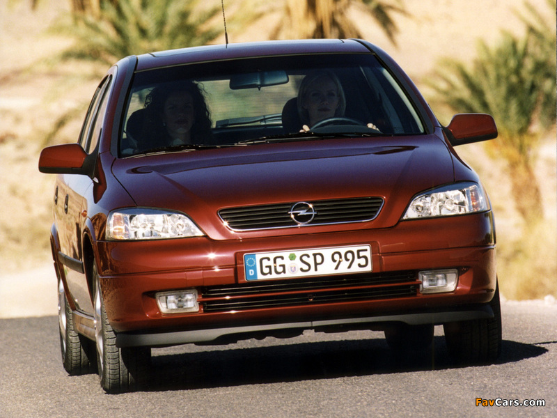 Images of Opel Astra 5-door (G) 1998–2004 (800 x 600)