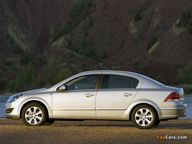 Opel Astra Sedan (H) 2007 images (640 x 480)