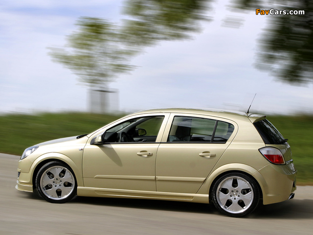 Photos of Koenigseder Opel Astra 5-door (H) 2004–09 (640 x 480)