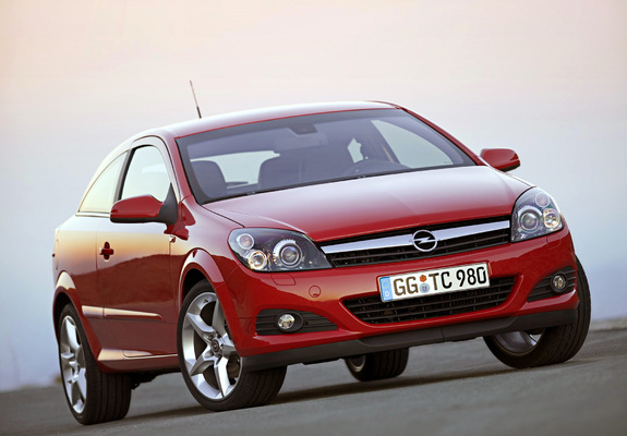 Photos of Opel Astra GTC (H) 2005–11