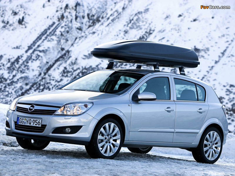 Pictures of Opel Astra Hatchback (H) 2007 (800 x 600)