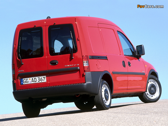 Images of Opel Combo (C) 2001–05 (640 x 480)