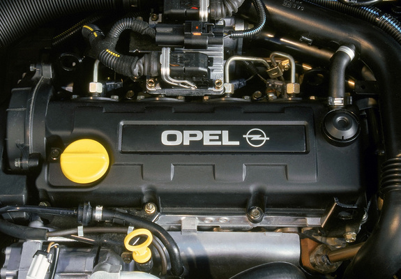Photos of Opel Combo (C) 2001–05