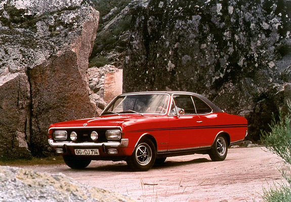 Opel Commodore GS/E Coupe (A) 1967–71 photos
