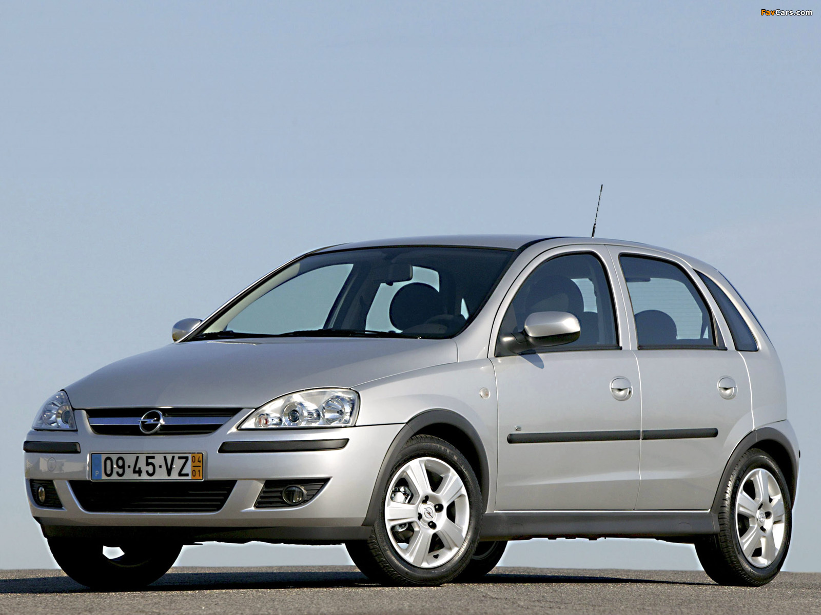 Photos of Opel Corsa 5-door (C) 2003–06 (1600 x 1200)