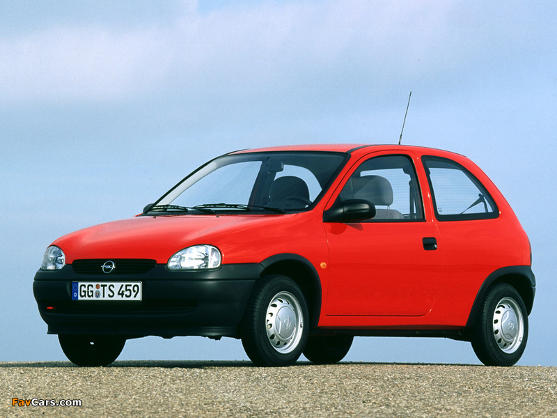 Pictures of Opel Corsa 3-door (B) 1993–97 (800 x 600)