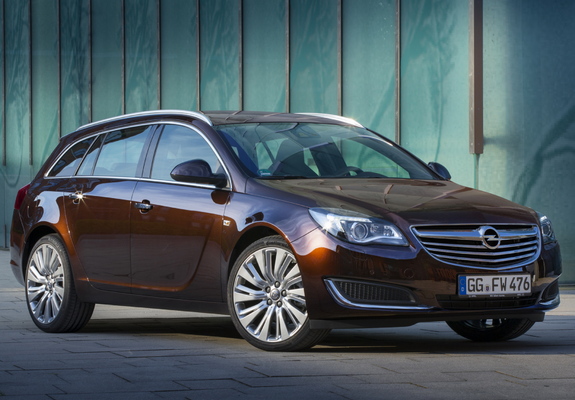 Images of Opel Insignia Sports Tourer 2013