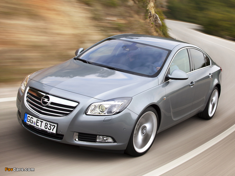 Photos of Opel Insignia BiTurbo 2012–13 (800 x 600)