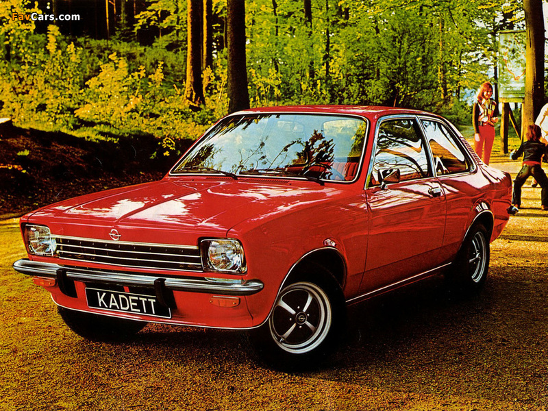 Images of Opel Kadett 2-door Sedan (C) 1973–77 (800 x 600)
