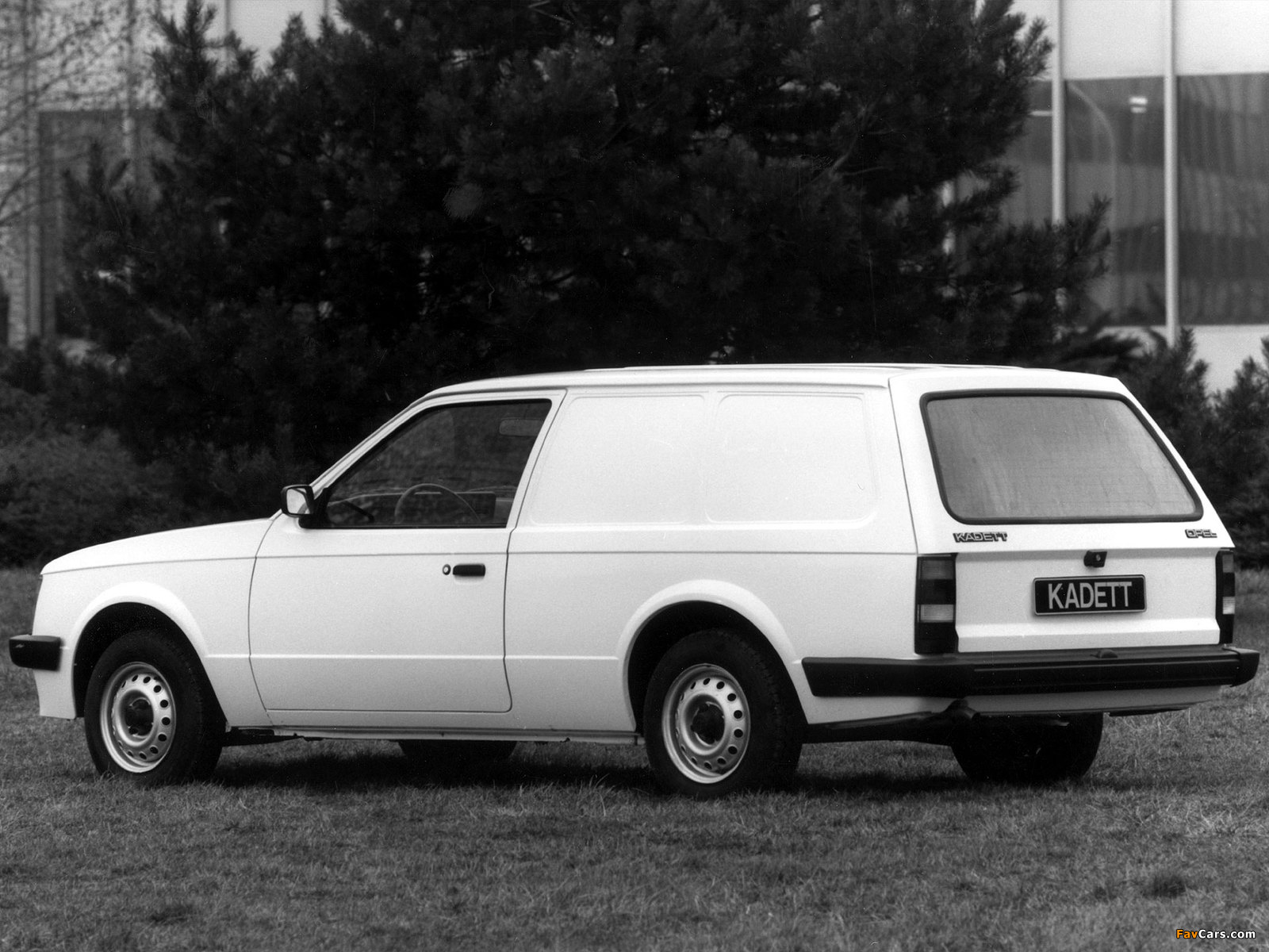 Opel Kadett Lieferwagen (D) 1979–85 pictures (1600 x 1200)