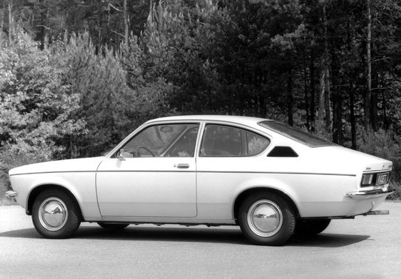 Photos of Opel Kadett Coupe (C) 1973–77