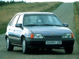 Opel Kadett 5-door (E) 1989–91 wallpapers
