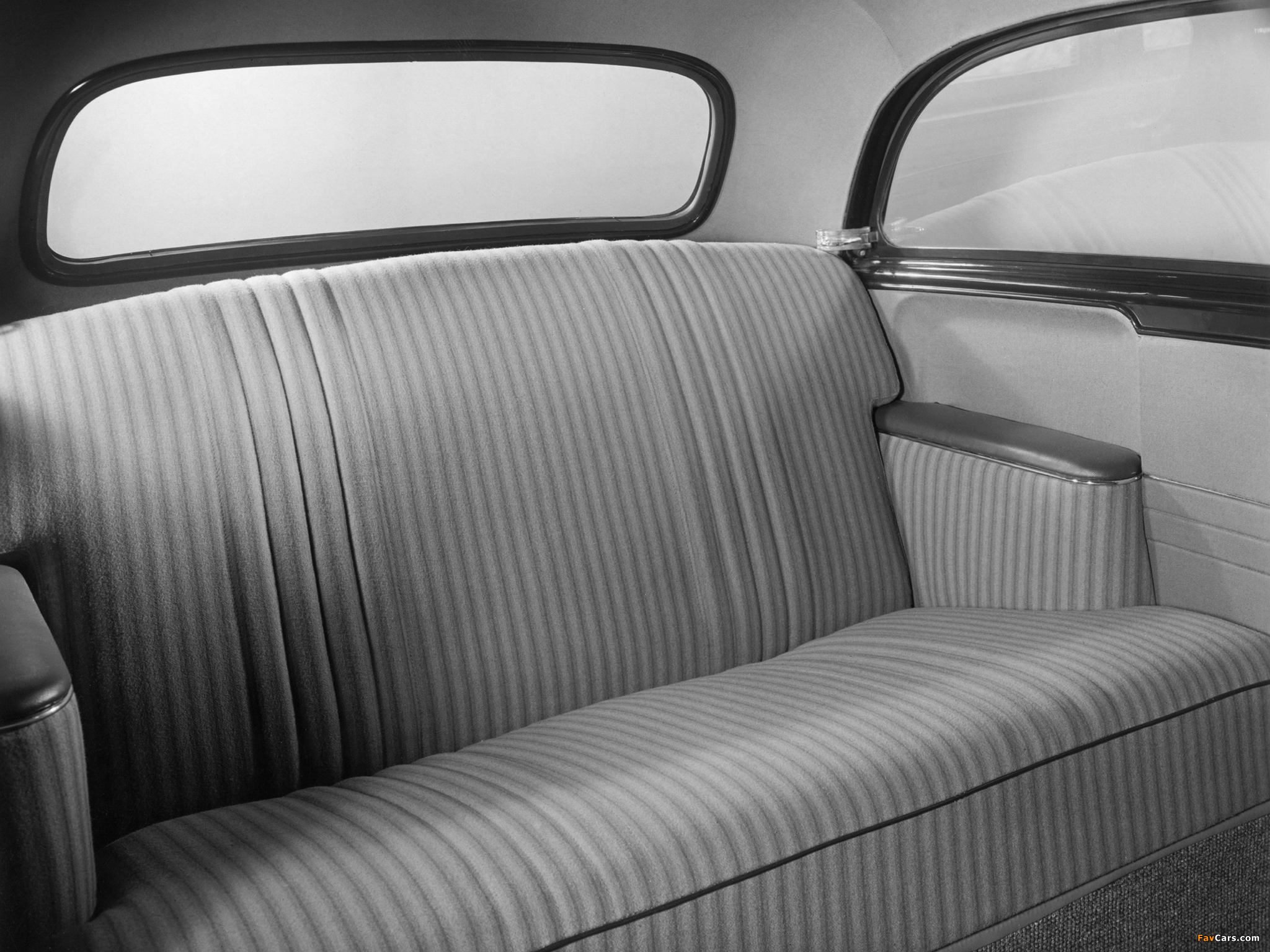 Photos of Opel Olympia 2-door Limousine 1950–53 (2048 x 1536)