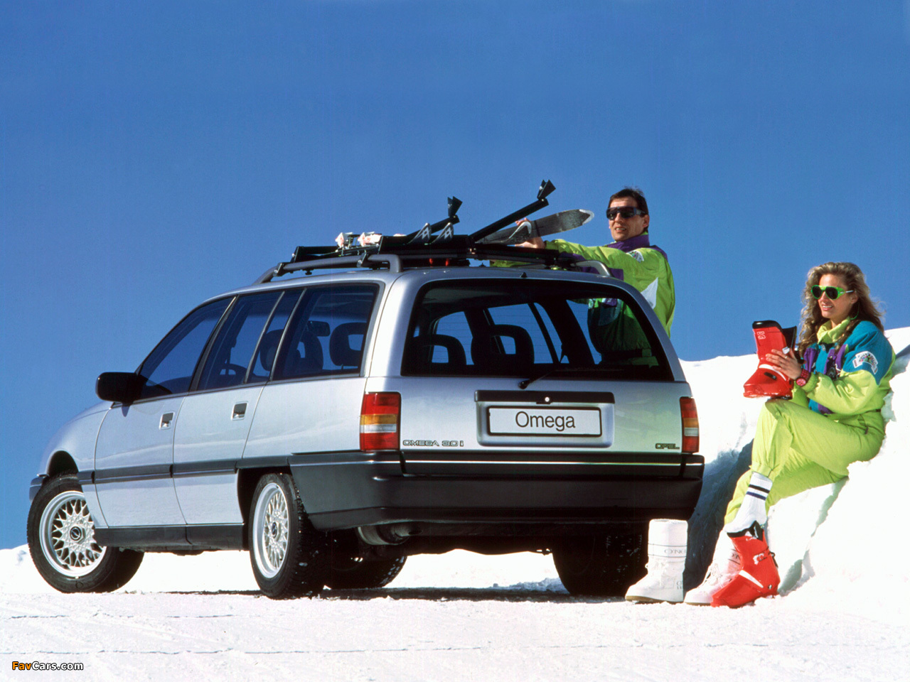 Opel Omega Caravan (A) 1986–90 pictures (1280 x 960)