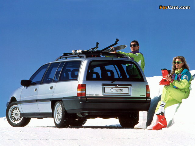 Opel Omega Caravan (A) 1986–90 pictures (640 x 480)