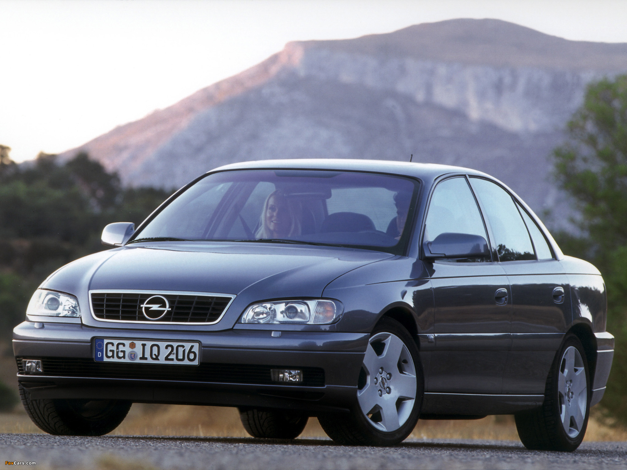 Опель омега б 5. Opel Omega b 1994-2003. Opel Omega b 2003. Opel Omega 2003 седан. Opel Omega b 1999.
