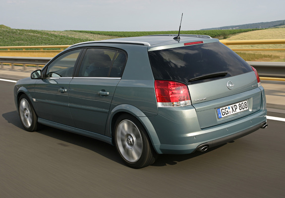 Photos of Opel Signum 2006–08