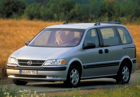 Pictures of Opel Sintra 1996–99