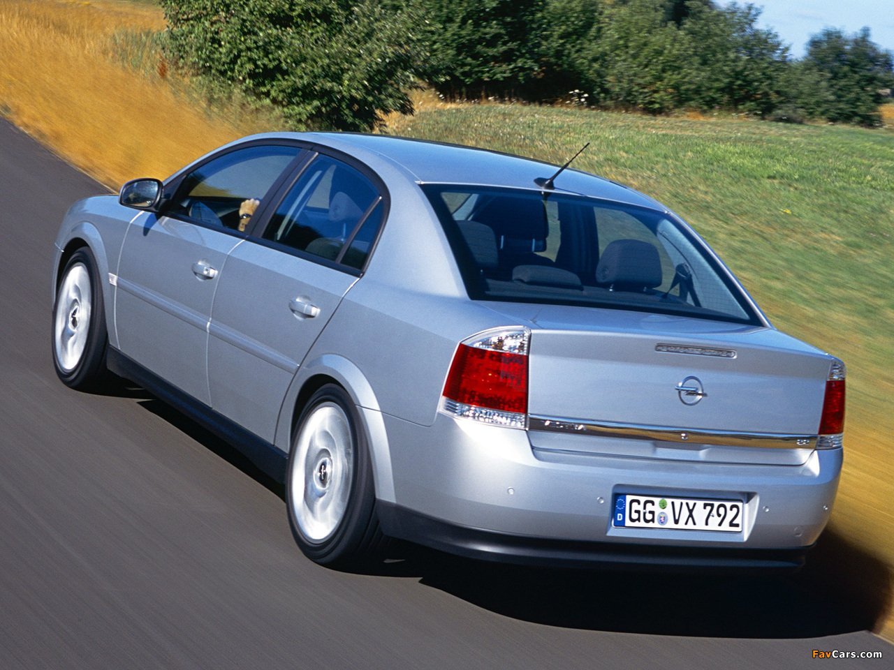 Opel Vectra Sedan (C) 2002–05 images (1280 x 960)