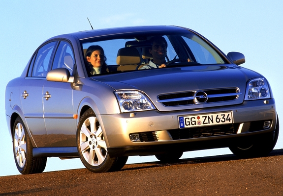 Pictures of Opel Vectra Sedan (C) 2002–05