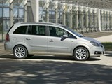 Pictures of Opel Zafira (B) 2005–08