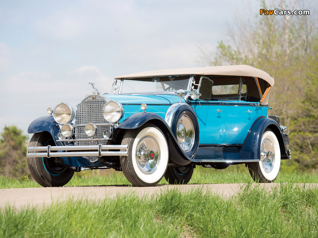Photos of 1930 Packard Custom Eight Sport Phaeton (740-441) 1929–30 (640 x 480)