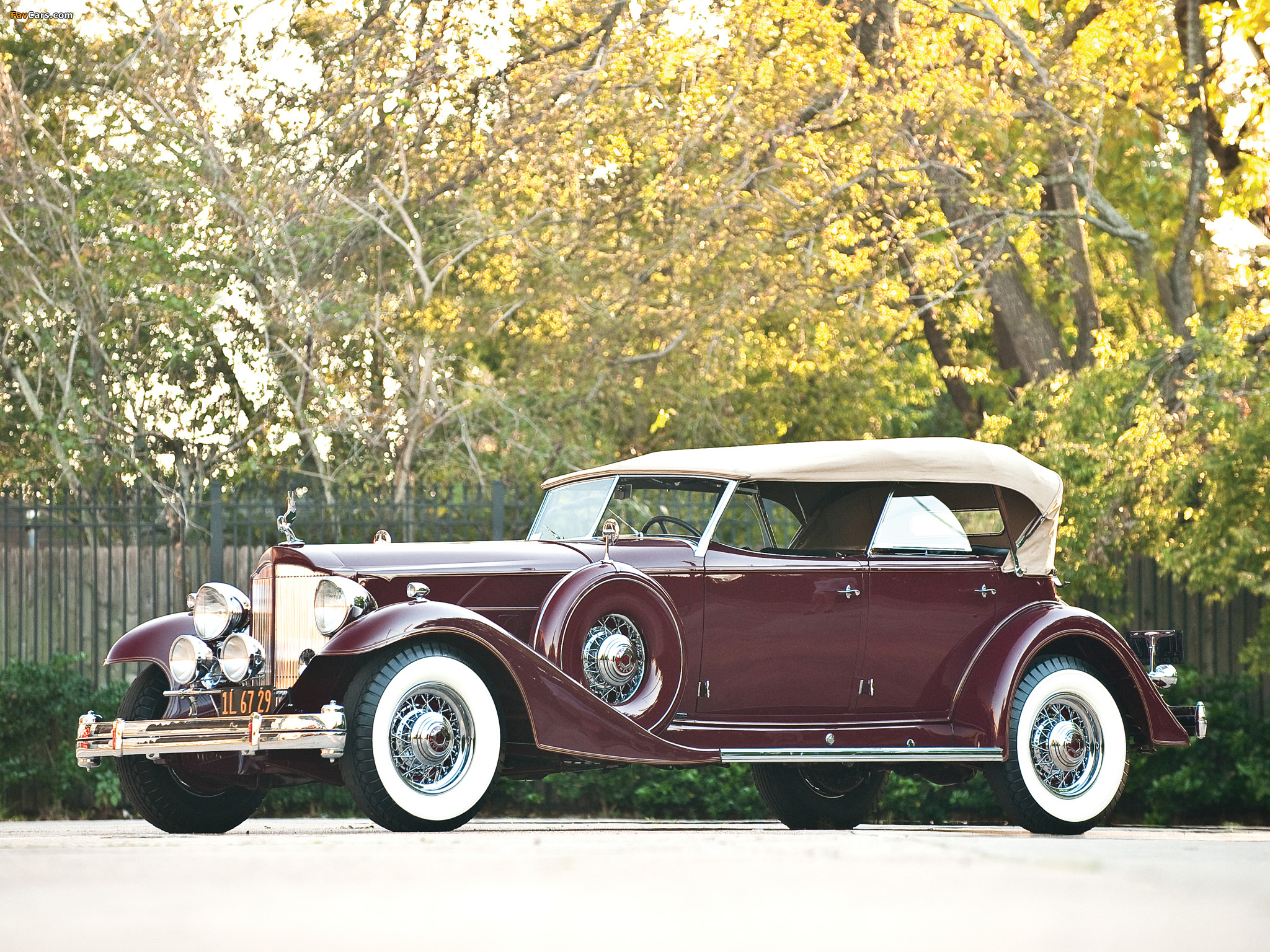 Images of Packard Custom Twelve Sport Phaeton by Dietrich (1006-3069) 1933 (2048 x 1536)