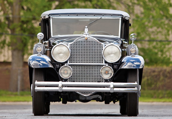 1930 Packard Deluxe Eight All-Weather Town Car by LeBaron (745) wallpapers