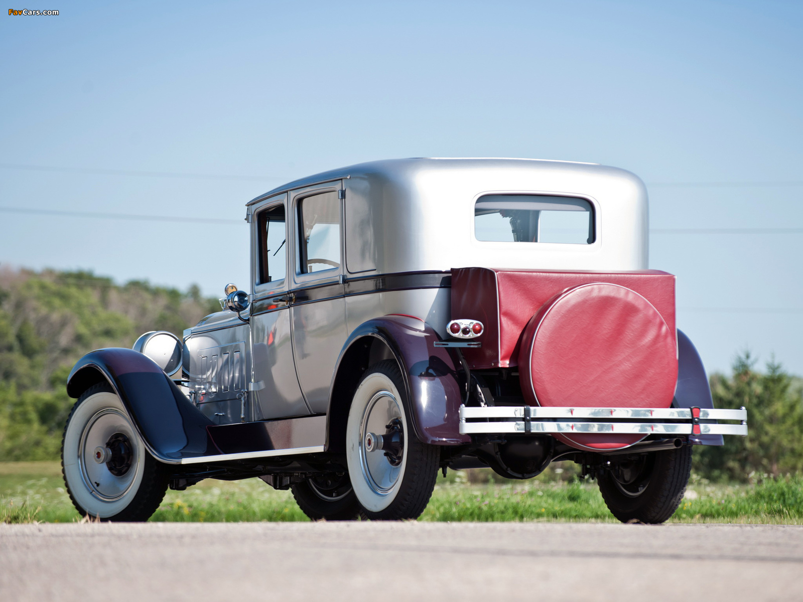 Pictures of Packard Standard Eight Club Sedan (443-386) 1928 (1600 x 1200)