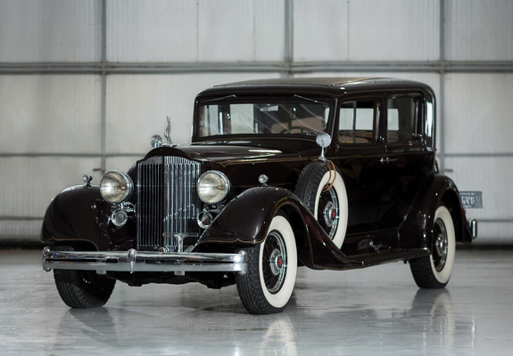 Packard Super Eight Club Sedan (1104-756) 1934 photos