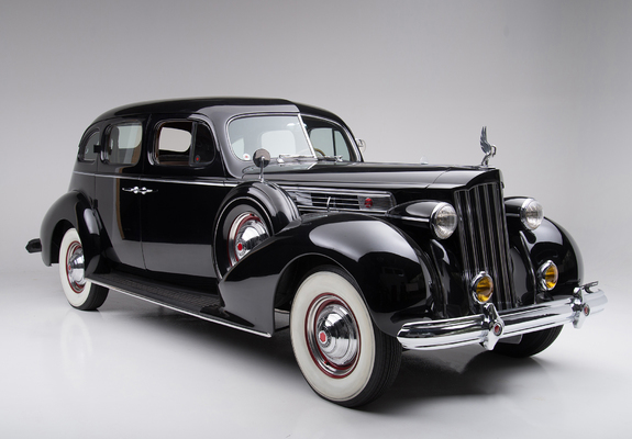 Pictures of Packard Super Eight Touring Sedan (1703-1272) 1939