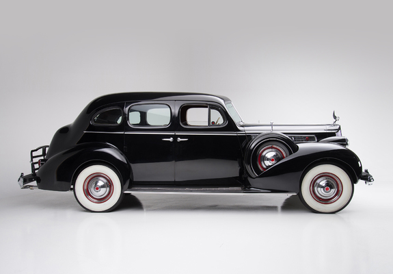 Pictures of Packard Super Eight Touring Sedan (1703-1272) 1939