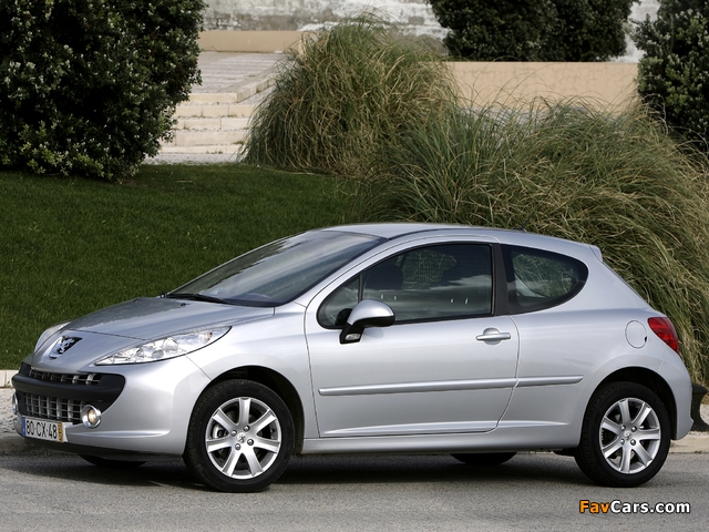 Photos of Peugeot 207 3-door 2006–09 (640 x 480)