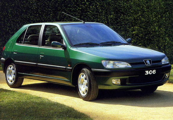 Peugeot 306 5-door 1997–2002 photos