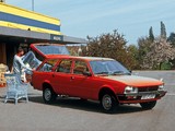 Photos of Peugeot 505 Break 1982–93