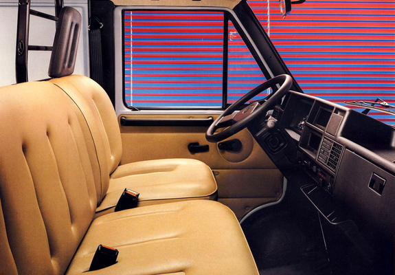 Peugeot J5 Panel Van 1981–90 photos