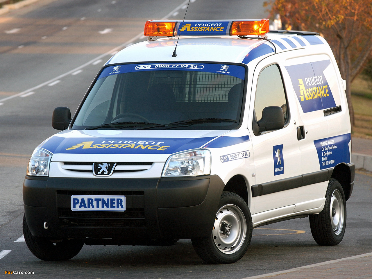 Images of Peugeot Partner Assistance Van 2002–08 (1280 x 960)