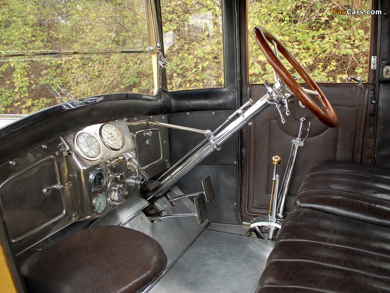 Photos of Pierce-Arrow Model 48 2/3-passenger Coupe (Series 51) 19 (800 x 600)