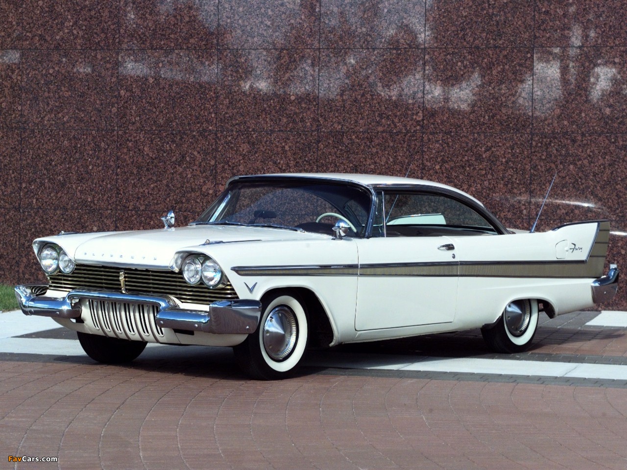 Images of Plymouth Fury Sport Coupe 1957 (1280 x 960)