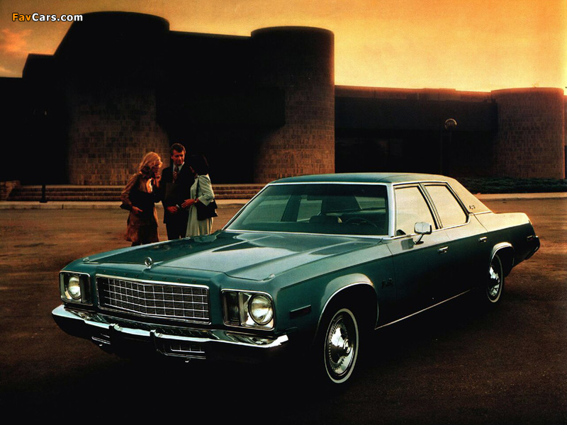 Pictures of Plymouth Gran Fury Brougham Sedan (PP41) 1976 (800 x 600)