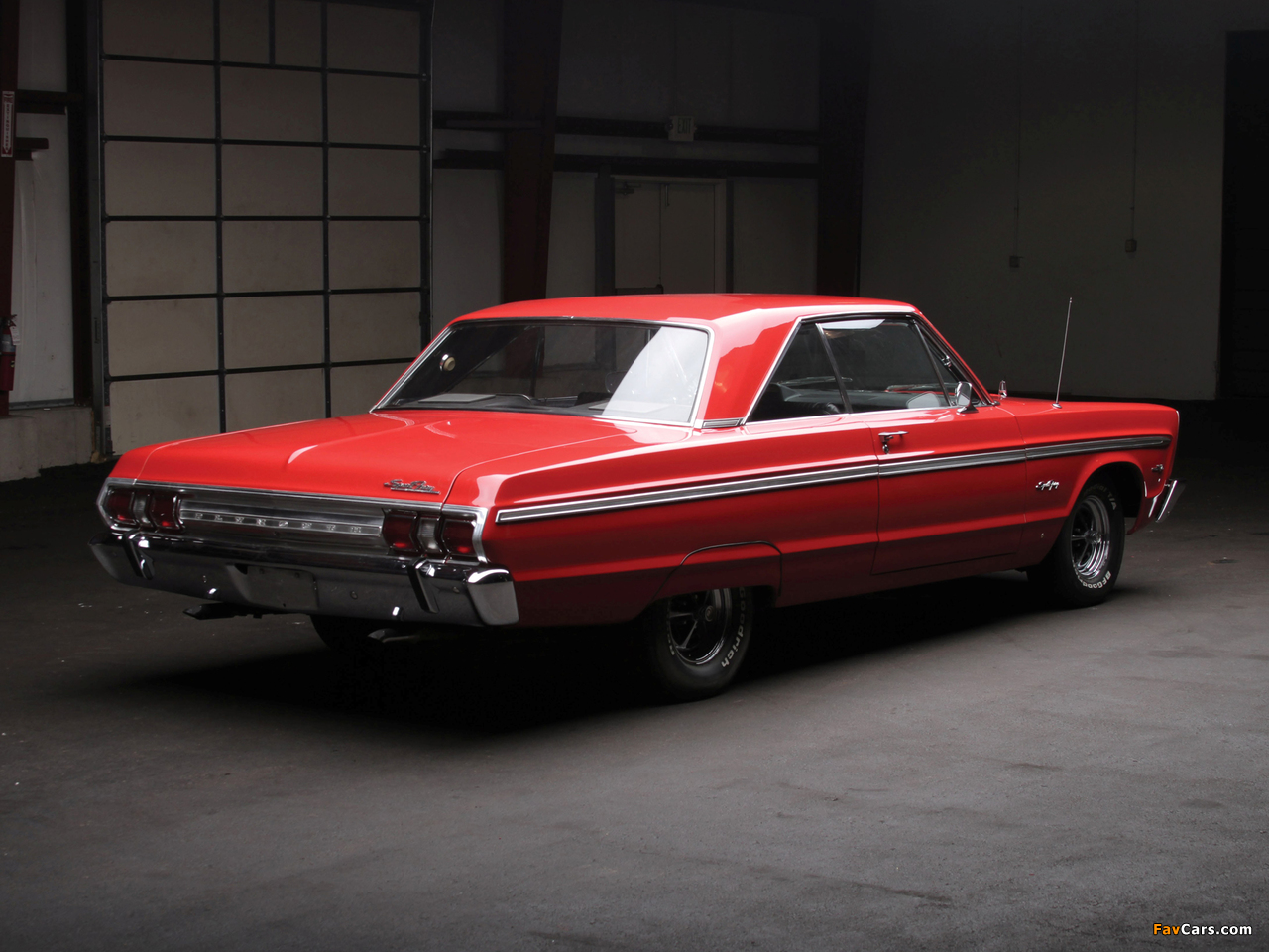 Plymouth Sport Fury Hardtop Coupe (P42) 1965 wallpapers (1280 x 960)