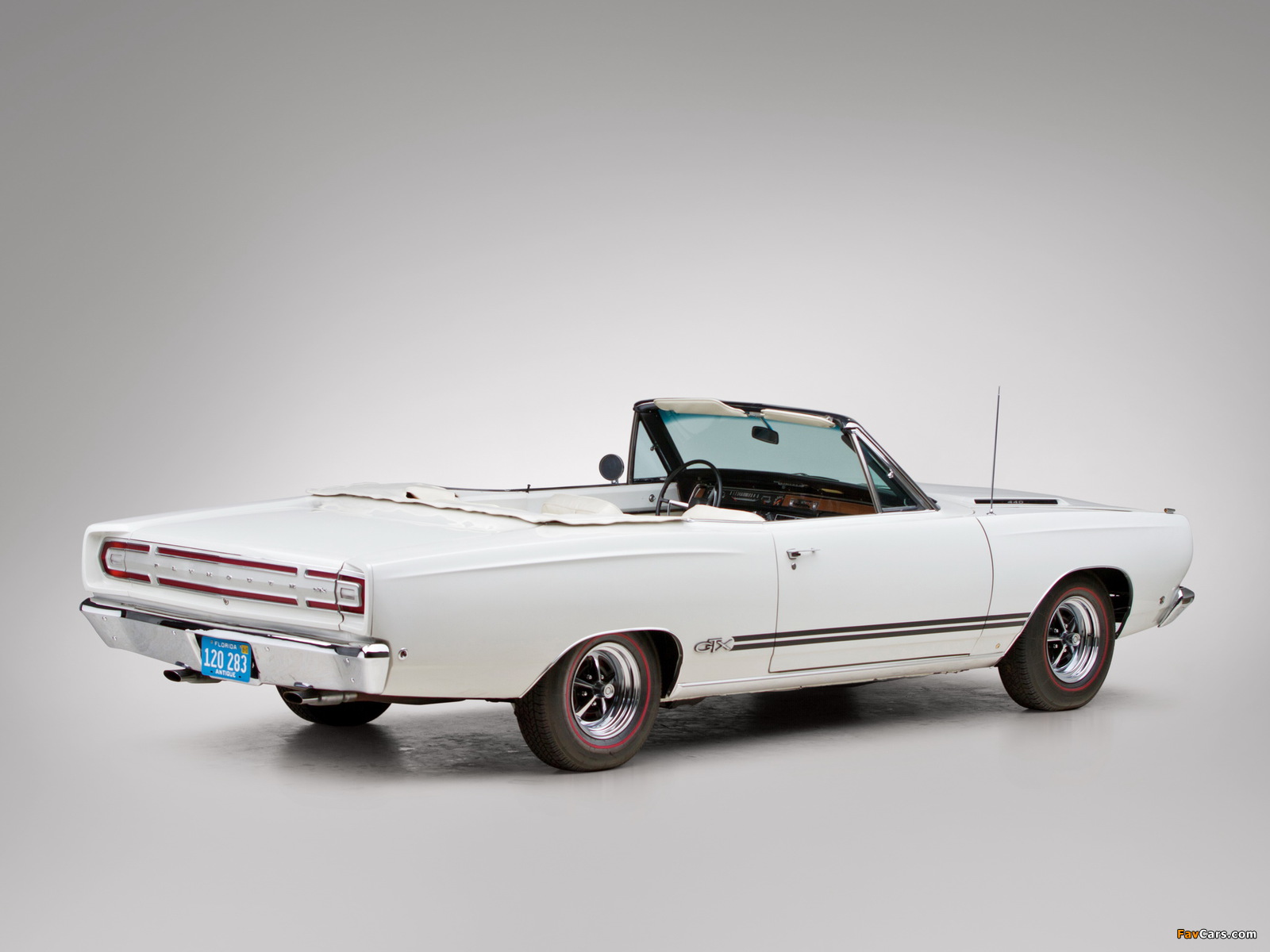 Images of Plymouth GTX Convertible (RS27) 1968 (1600 x 1200)