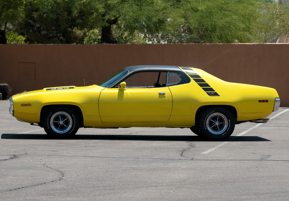 Images of Plymouth Road Runner 383 (RM23) 1971