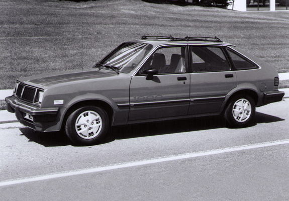 Photos of Pontiac 1000 5-door 1984–87