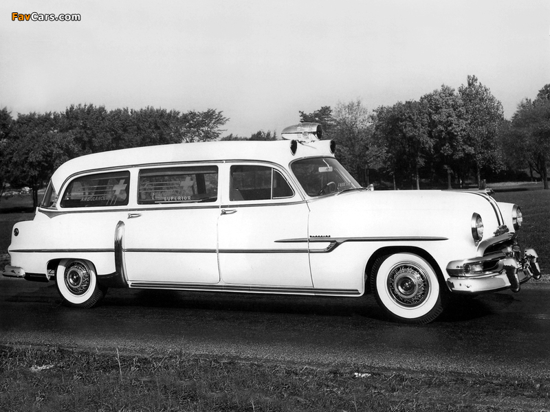 Pontiac Chieftain Guardian Ambulance by Superior 1953 wallpapers (800 x 600)