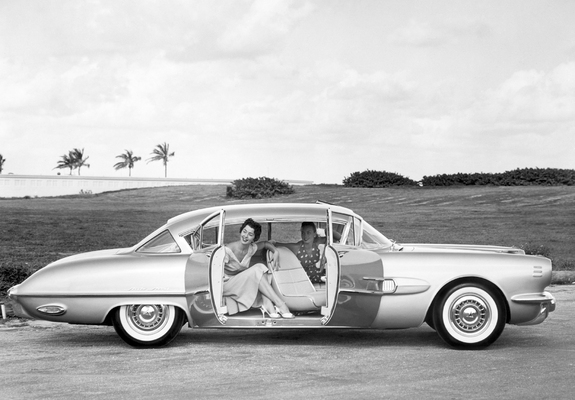 Pontiac Strato Streak Concept Car 1954 photos