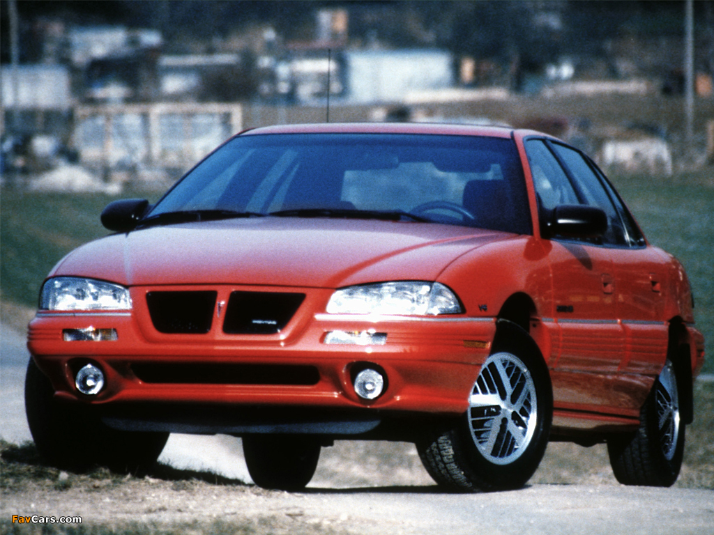 Pontiac Grand Am Sedan 1992–95 images (1024 x 768)